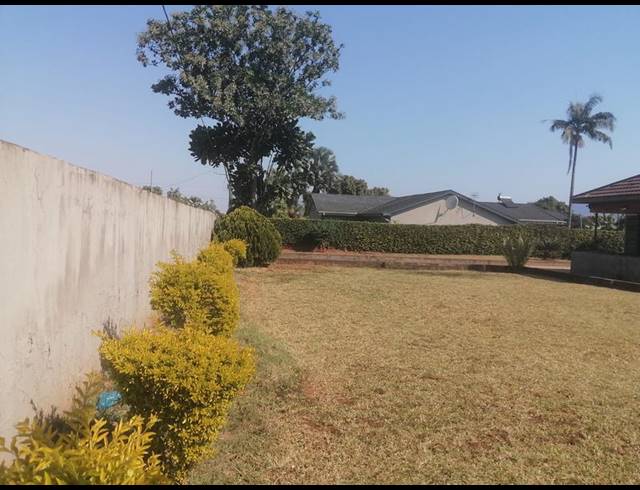 3 BEDROOM HOUSE FOR SALE IN SHAYANDIMA